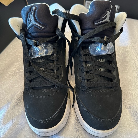 Air Jordan 5 retro OREO GS SIZE 5 **MINT CONDITION** - Picture 3 of 8